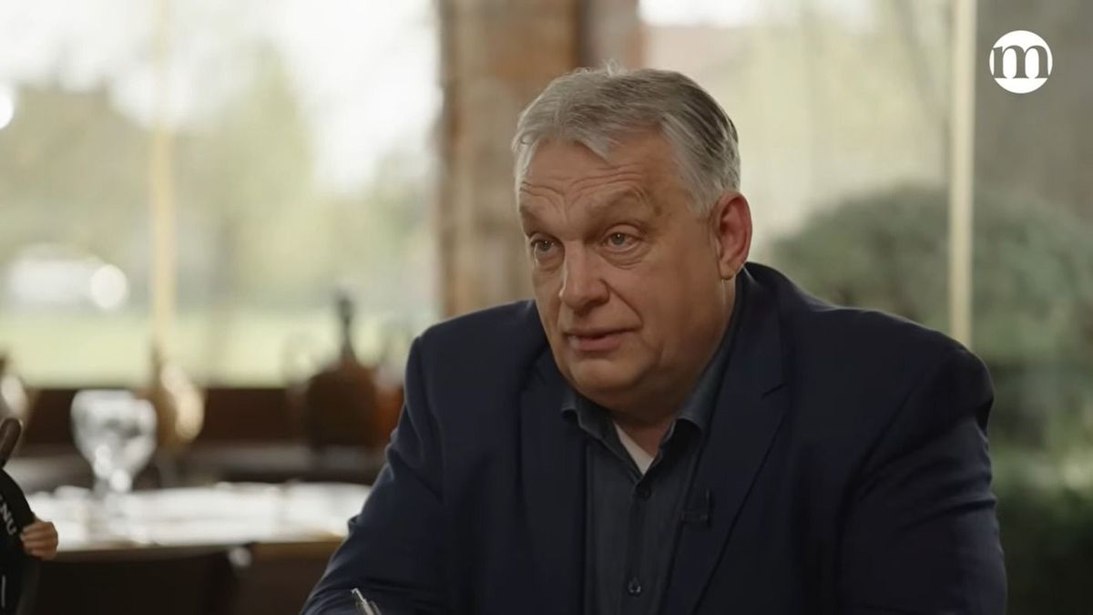 Orbán Viktor éles bírálata a brüsszeli vezetésnek: Az EU ostobaságot követ el az energiapolitikában (VIDEÓ)