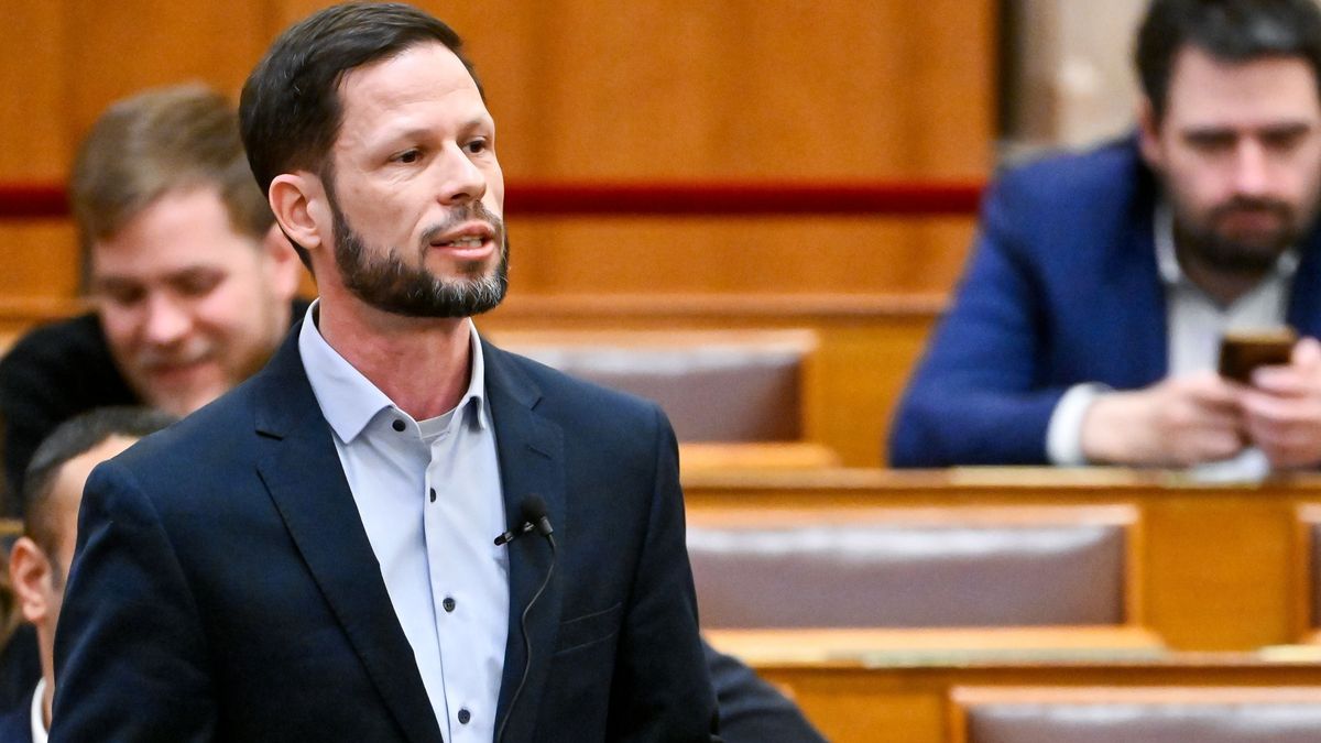 Robbant a választási bomba: Tordai Bencén nevet az egész internet