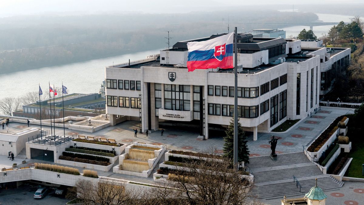 Nem túl biztató: Szügyig beleáll a Robert Fico vezette szlovák kormány a Beneš-dekrétumok védelmébe