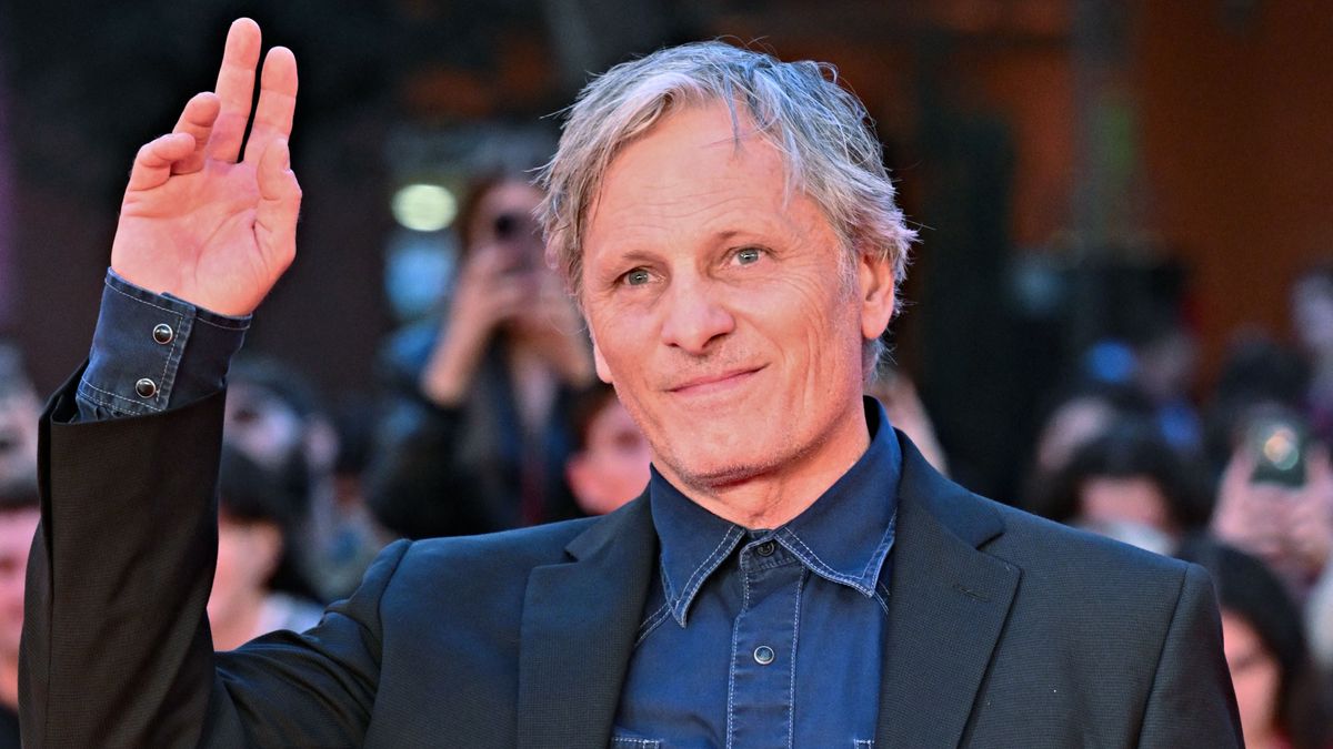 Elfogytak a jelzők: legendás színészekkel érkezik Márai Sándor klasszikusának legújabb adaptációja