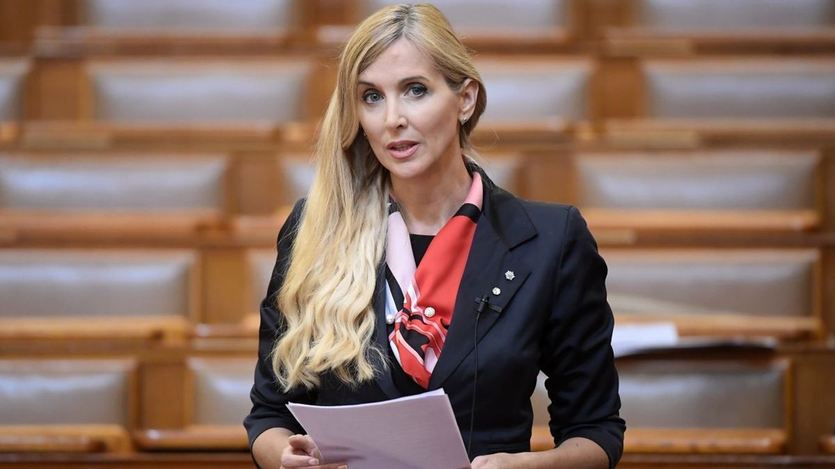 Kiderült, mit fog csinálni a leköszönő képviselő