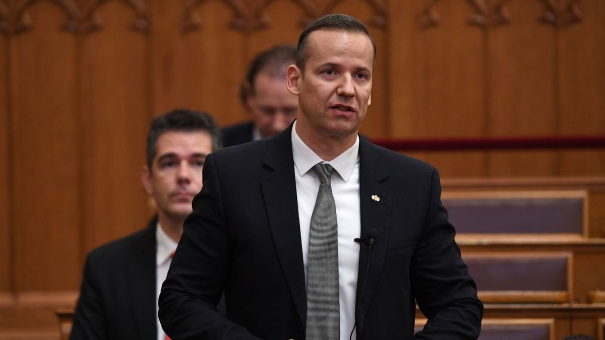 Toroczkai nekiment a Metának: befolyásolhatja a Mi Hazánk óvása az új kormány megalakítását?