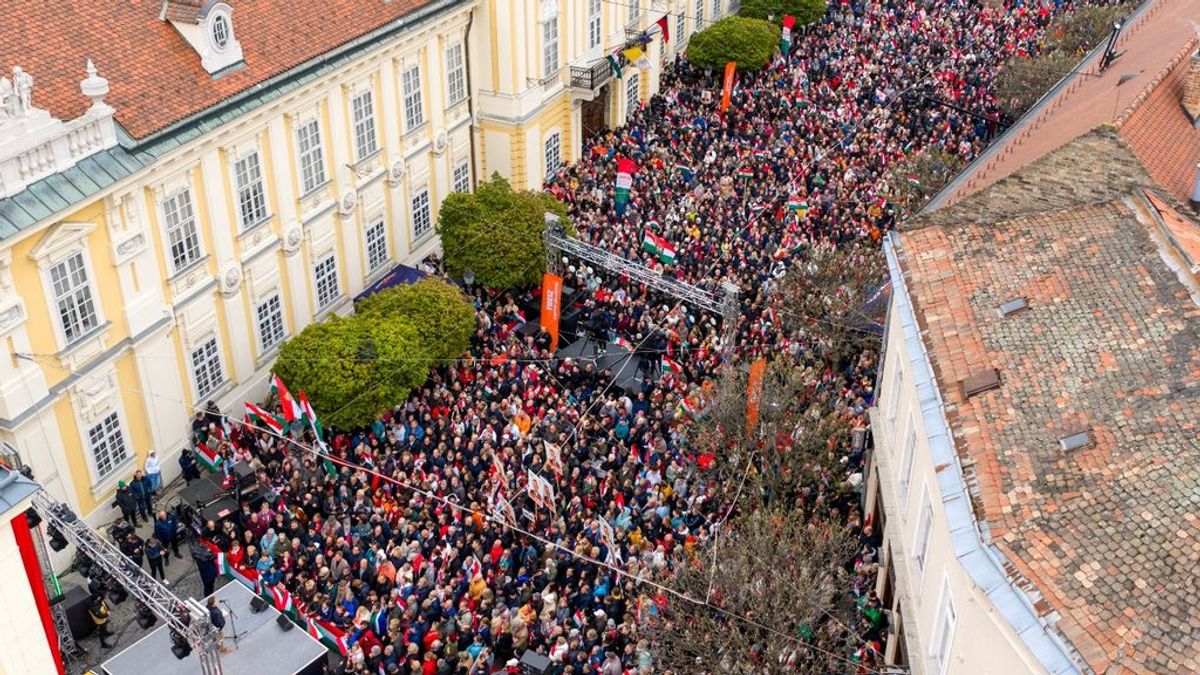 A Szentháromság téren zárja kampányát Orbán Viktor – Kövesse nálunk élőben! (VIDEÓ)