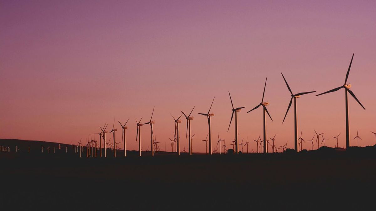 Elképesztő kísérlet Nagy-Britanniában: eljöhet az ingyen áram kora?