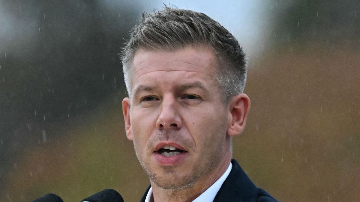 Felmérés bizonyítja: miközben Magyar Péter „g*ci nagy háborúról” beszél, a magyarok számára a biztonság és a háborúból való kimaradás lesz a döntő a választáson