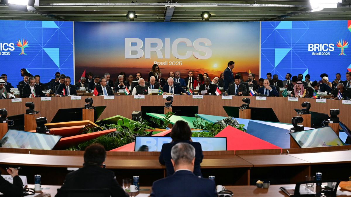 Egy korszak véget ér: a globális erőviszonyok csendben, de visszafordíthatatlanul átrendeződnek