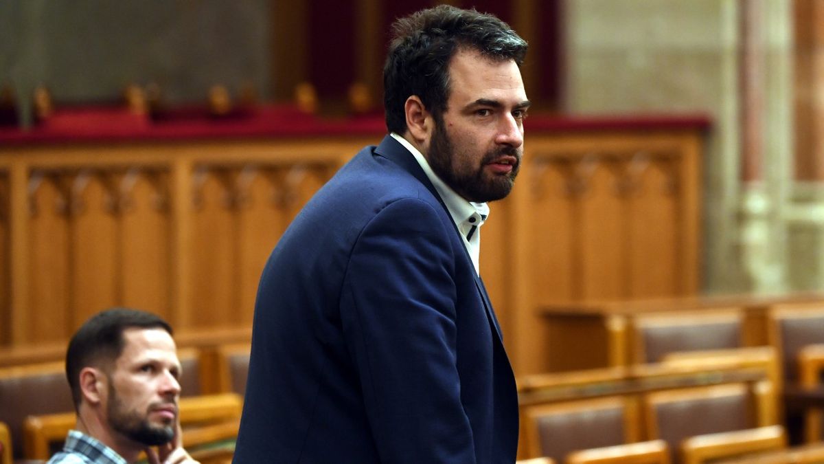 A szélsőbalos Jámbor András már nem is biztos benne, hogy szükség van baloldalra