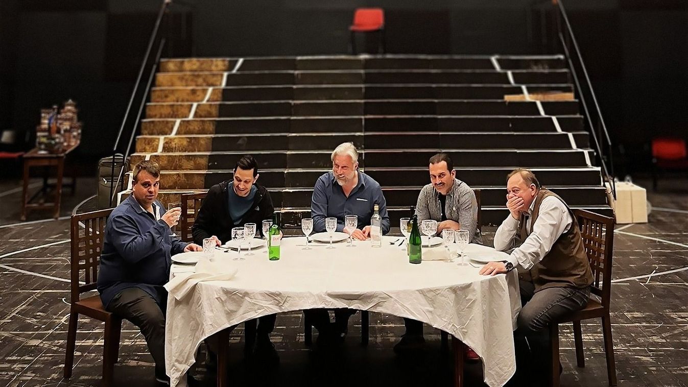 Egy este, ahol minden sláger megszólal