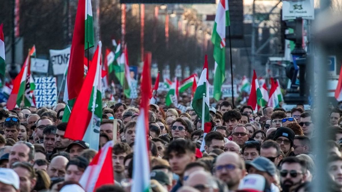 Orbán szerintem megint elárulta az övéit