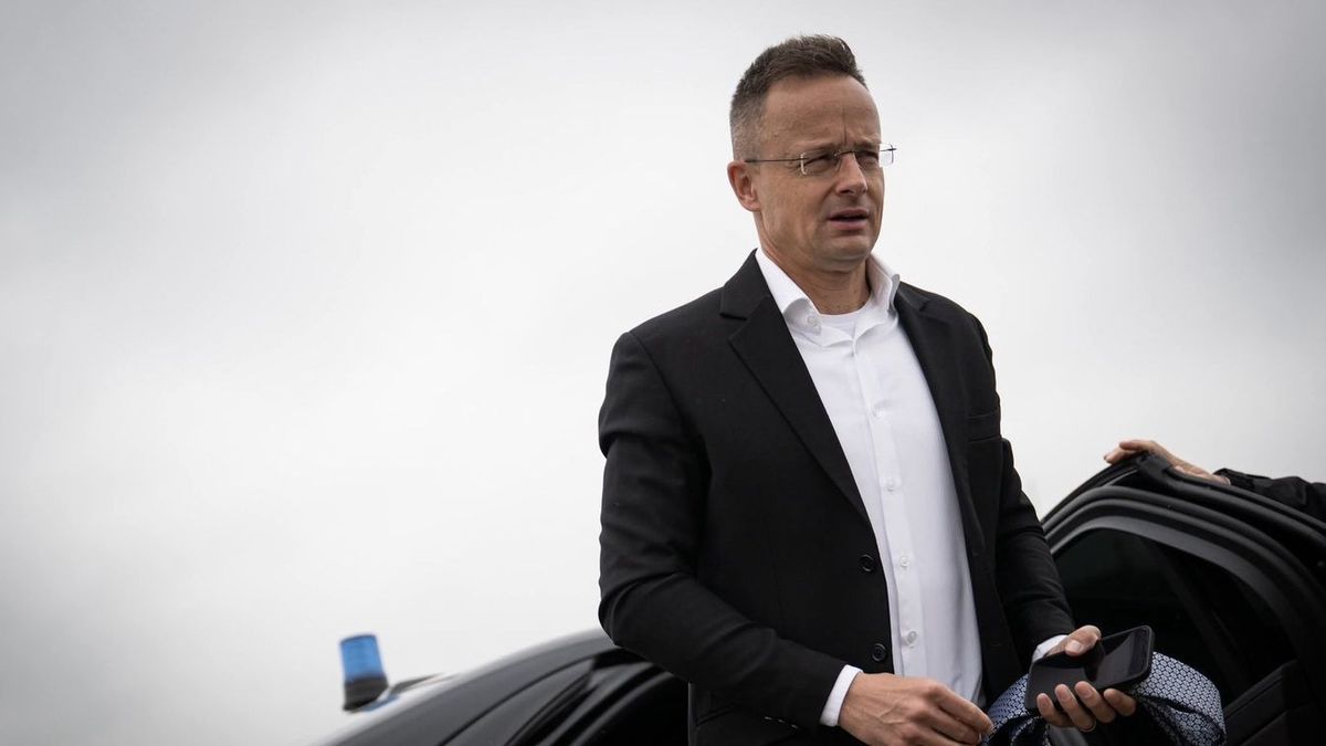 Házhoz mentek a pofonért: Szijjártó csattanós választ adott a baloldal legfrissebb „leleplezésére”