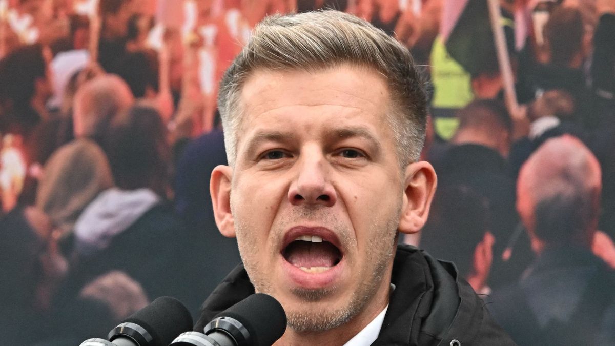 Professzorok és tudósok álltak ki a kormány mellett, kemény kritikát fogalmaztak meg a közélet romló állapotáról