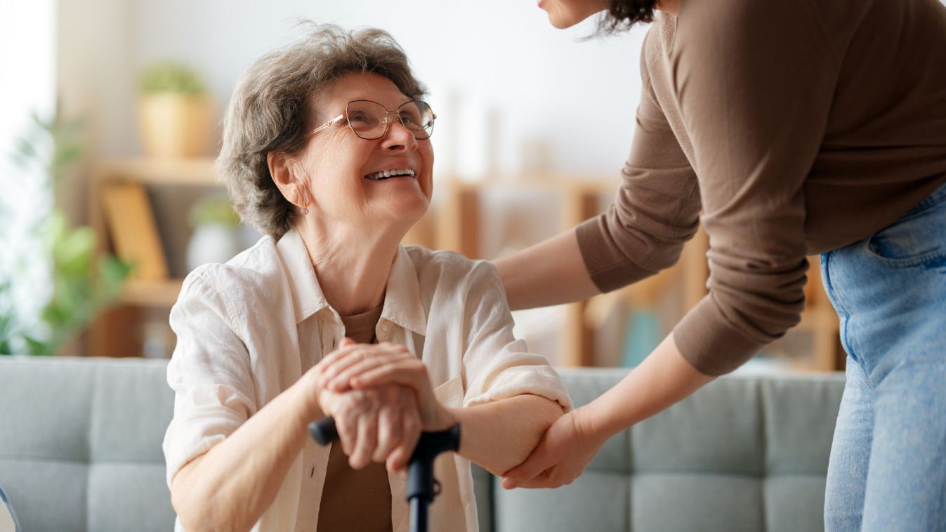 Rehabilitáció törés után: a csontgyógyulás segítése időskorban