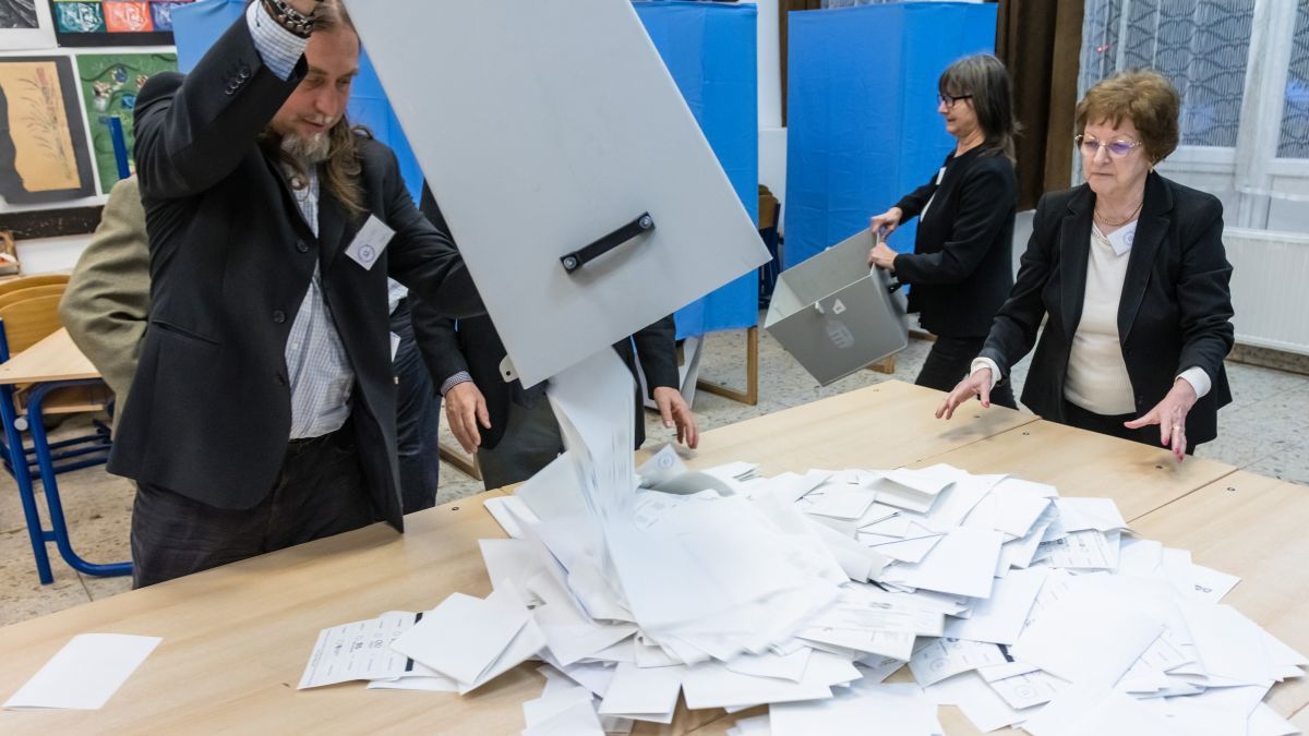 Sokan kiestek, de itt vannak a parlamentben maradt fideszes képviselők