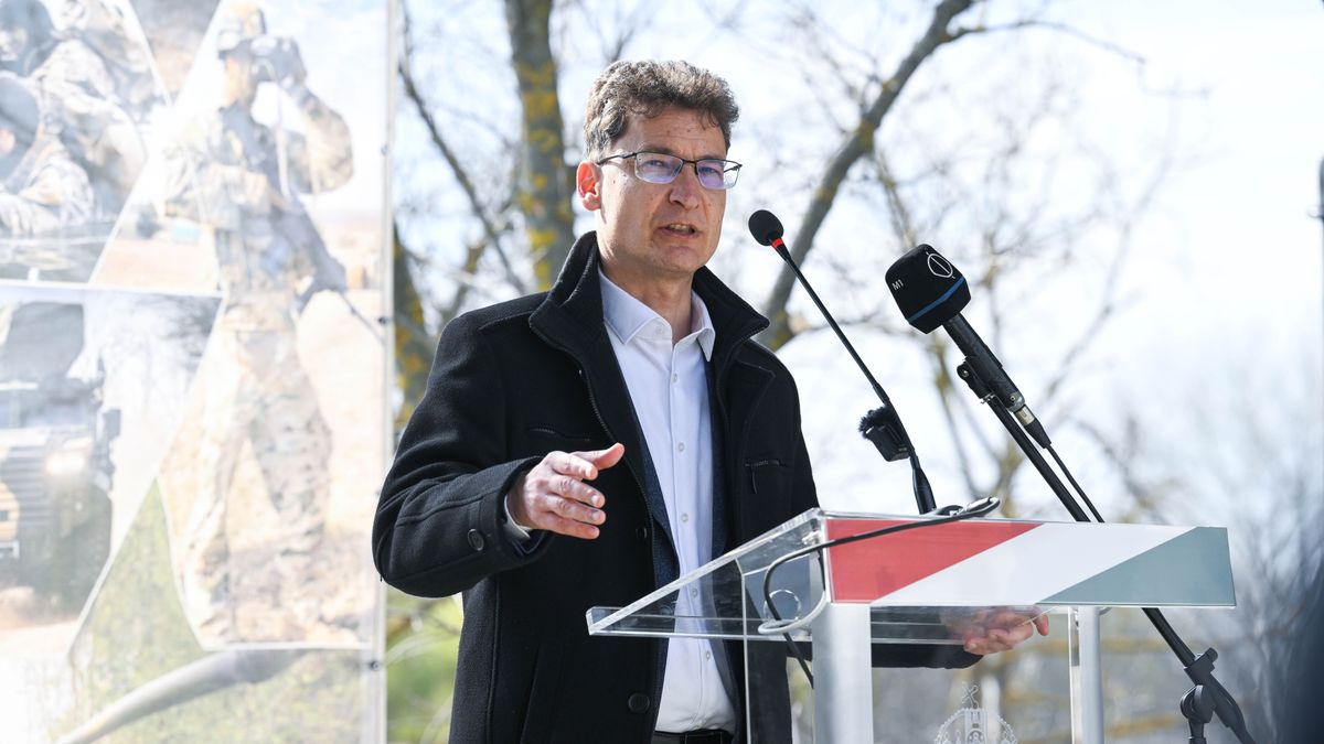 Cser-Palkovics András fontos üzenetet küldött Orbán Viktor székesfehérvári fóruma előtt