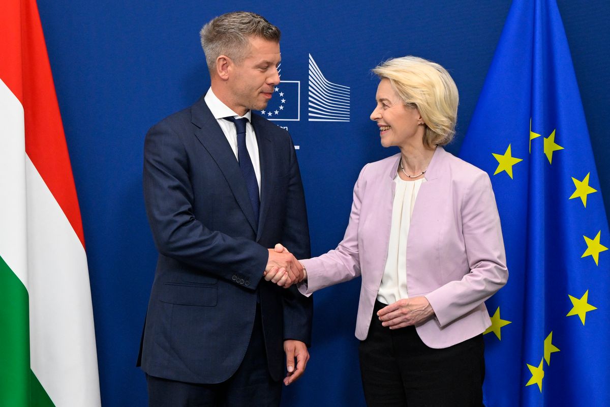 Kártyavárként omlik össze Magyar Péter sikertörténete a brüsszeli pénzekről