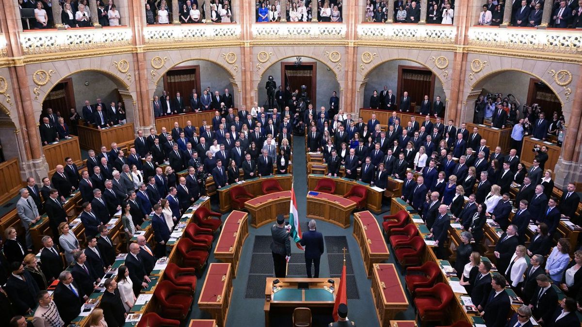 A parlament nem koncertterem
