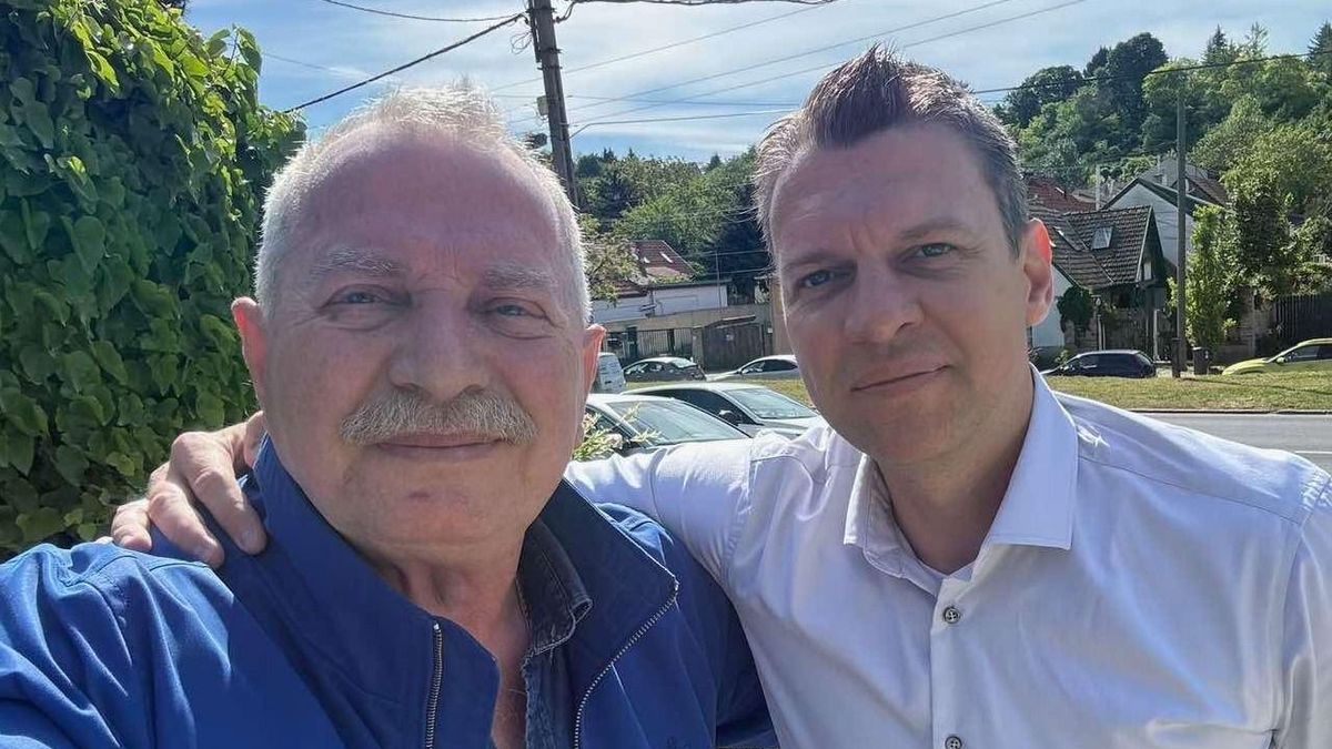 Békülős szelfit posztolt Menczer Tamás és Bencsik András, miután összerúgták a port