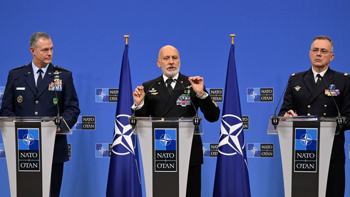 Fegyvert s vitézt éneklek: Ukrajnáról tárgyaltak a NATO-vezérek, súlyos döntéseket hoztak