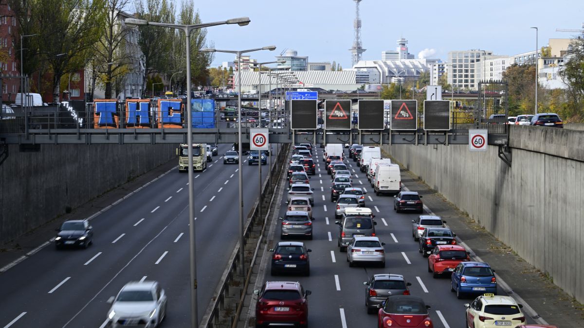 Berlinben az autók állnak a kultúrharc központjában