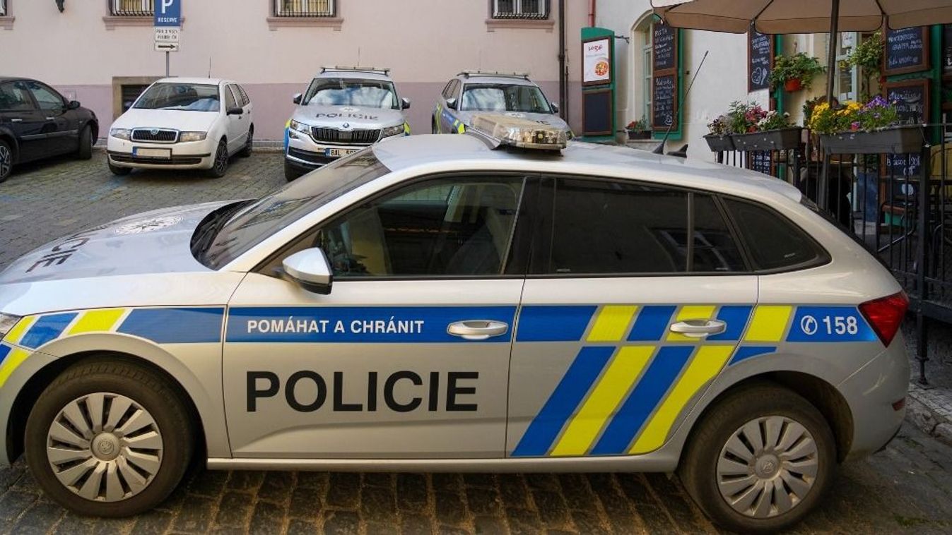 Visszahelyezik koporsójába Szent Lembergi Zdislava koponyáját