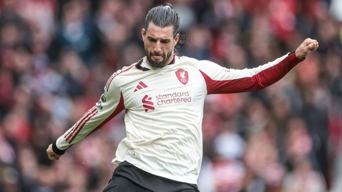 Nagy átalakulás jöhet a Liverpoolnál, Szoboszlai is érintett
