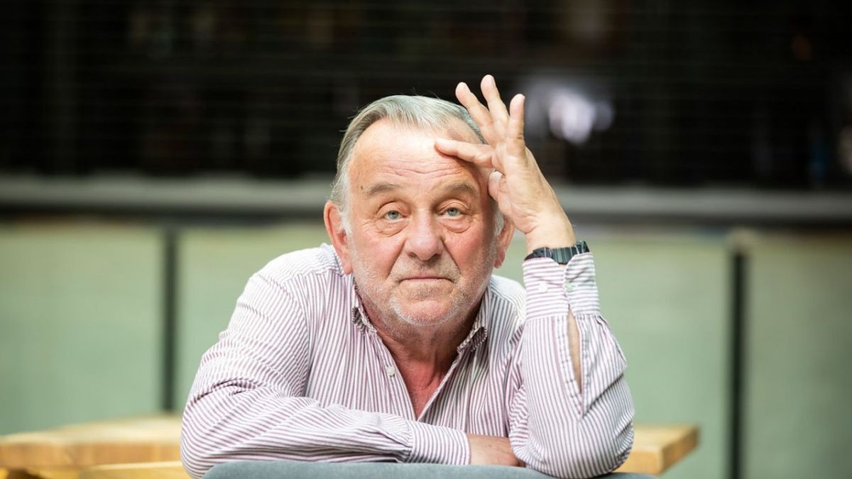 Egészségügyi problémái akadtak Fábry Sándornak, Kaposvárig ment a gyógyulásért