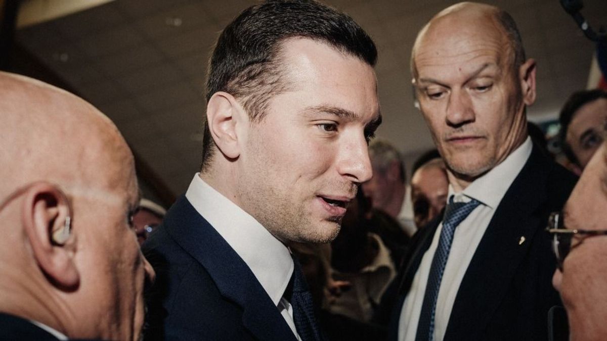 Grandiózus vízió: Párizs-Berlin tengelyt hozna létre az AfD-vel Orbán francia szövetségese