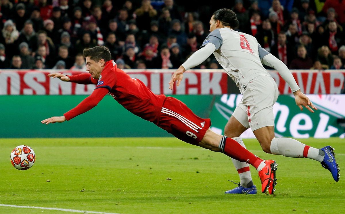 Lewandowski, Robert; Dijk, Virgil van, Liverpool, Szoboszlai