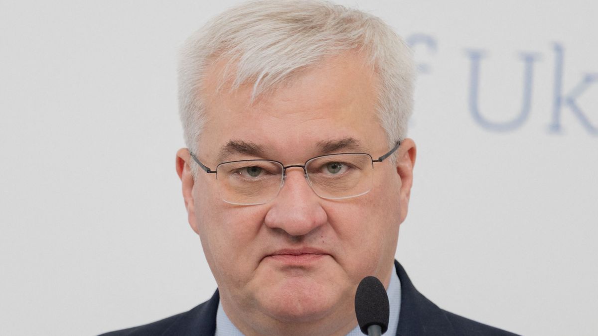 Ukrán külügyminiszter: naponta 450 millió dollárjába kerül Ukrajnának a háború, amit „Európa és mások védelméért fizet”