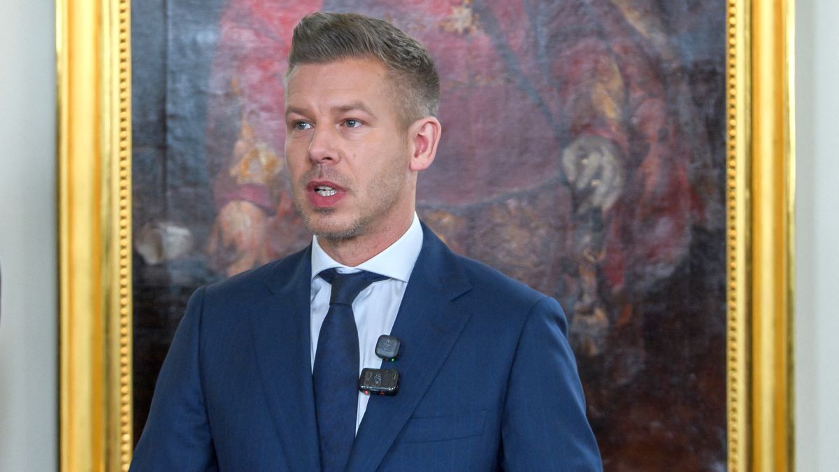 Magyar Péter körül forrnak az indulatok: gazdasági figyelmeztetés, üzenet a bankszektorból és egy lemondási felszólítás
