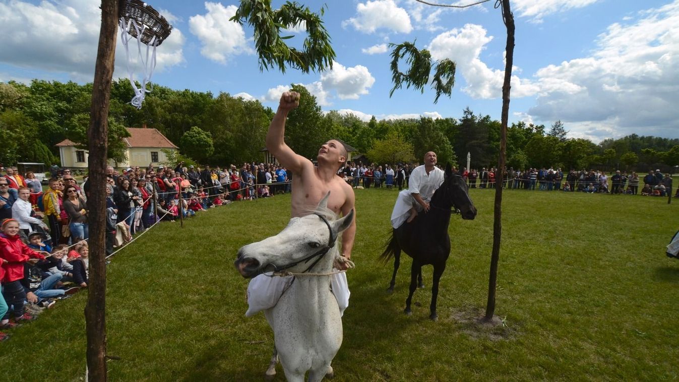 Pünkösdölésre várják a vendégeket Ópusztaszeren