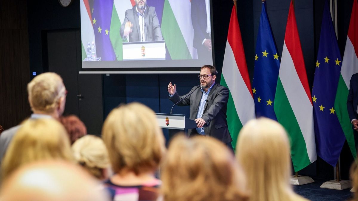 Kármán András bejelentette, hová költözik a Pénzügyminisztérium