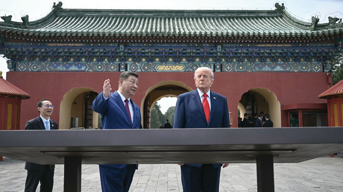 Donald Trump és Hszi Csin-ping óvatosan dicsérte és méregette egymást a pekingi csúcstalálkozón