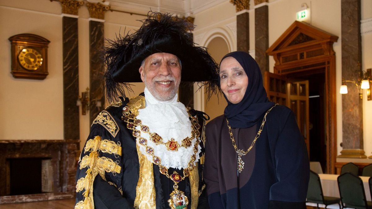 Anglia második legnagyobb városának, Birminghamnek új főpolgármestere lett: a pakisztáni Zaker Choudhry