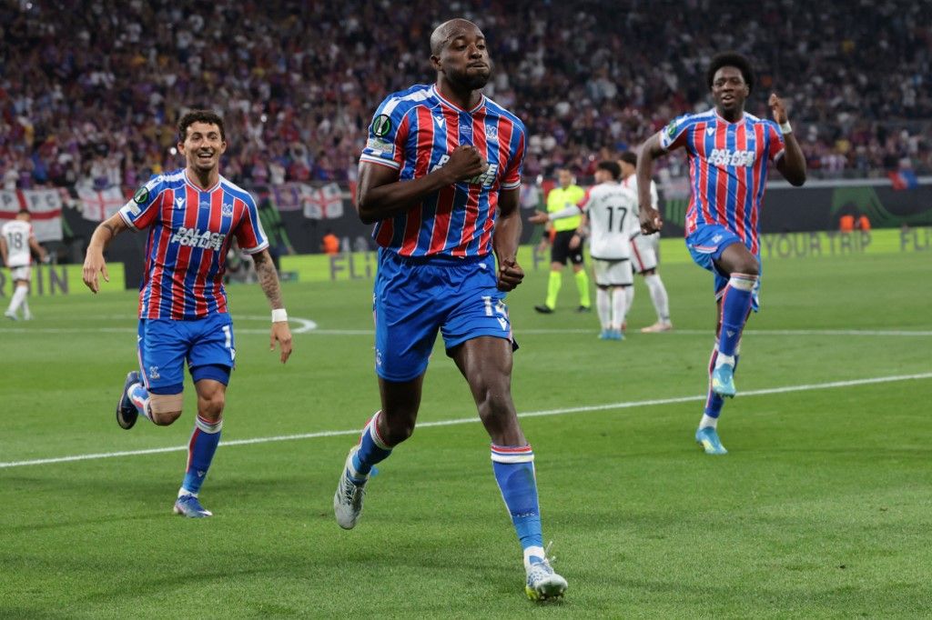 Jean-Philippe Mateta, Crystal Palace, Rayo Vallecano, Konferencia-liga-döntő