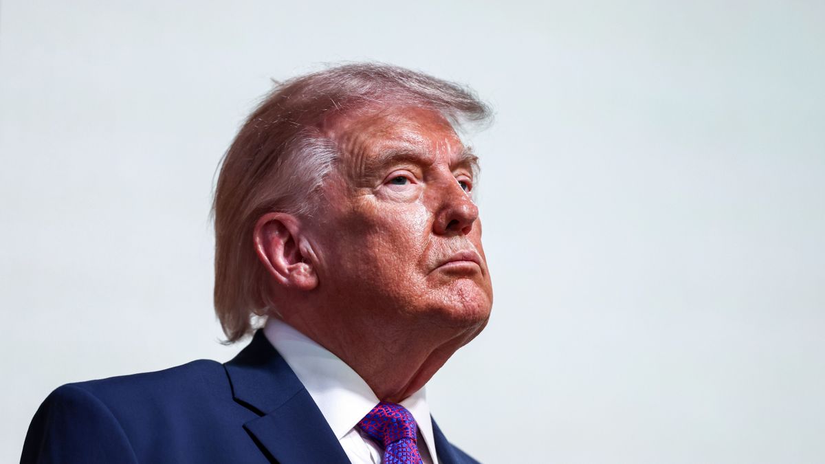 Döntött Trump: katonákat küld Lengyelországba, és azt is megnevezte, ki miatt teszi mindezt