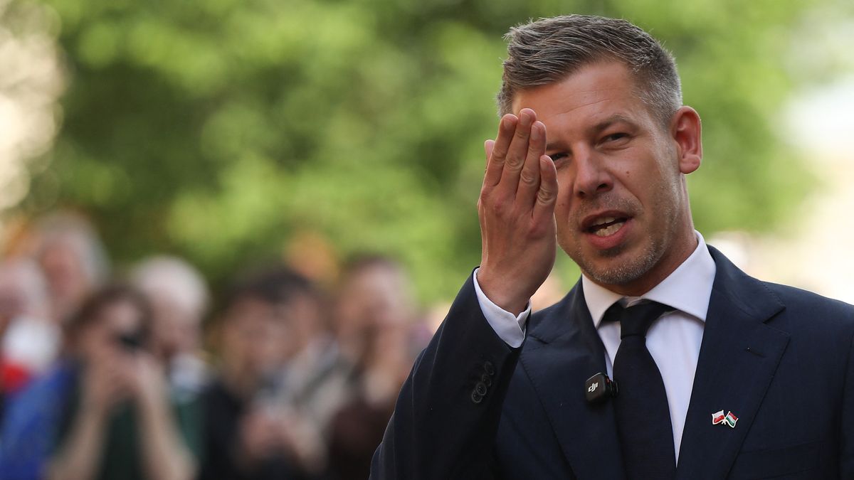 Pünkösdvasárnap kineveztek 55 államtitkárt Magyar Péterék, mutatjuk a névsort!