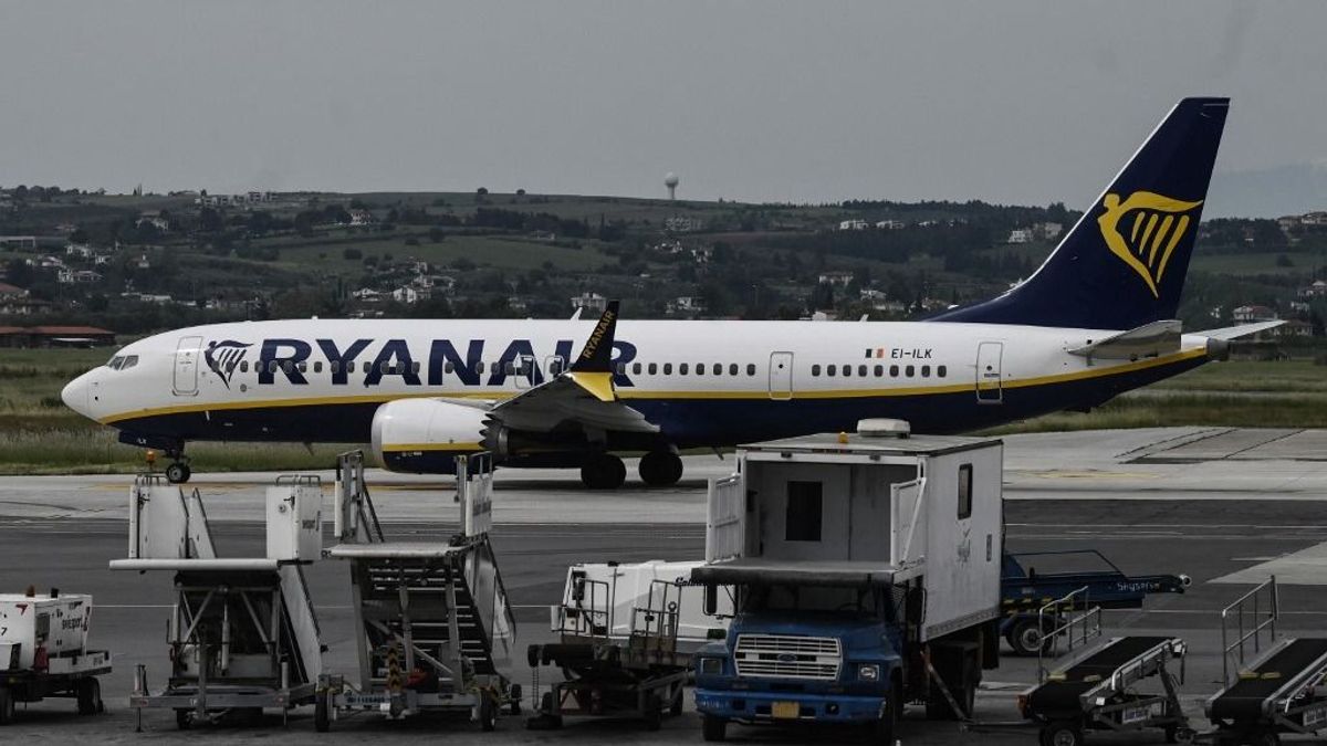 Ingyen repülőjegyet ígér mindenkinek a Ryanair – de van egy csavar a történetben