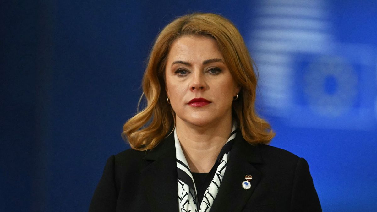 Elsodorta a lett vezetést az ukrán drónbotrány: lemondott a miniszterelnök is