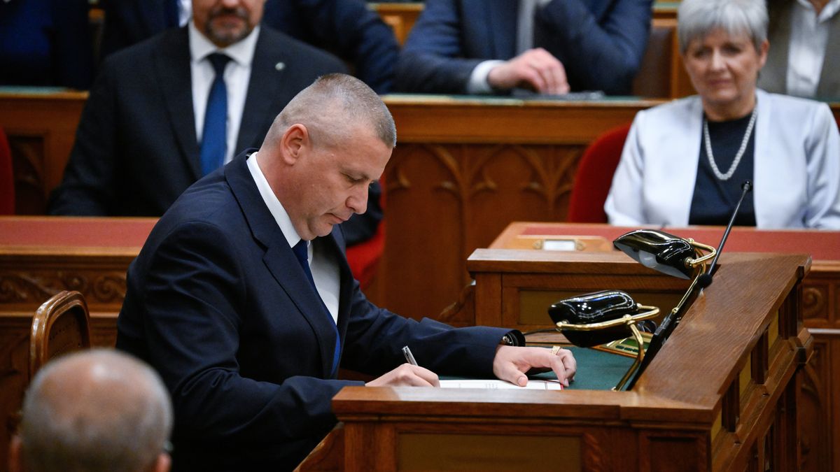Ruszin-Szendi Romulusz bejelentette: új honvédelmi törvény készül