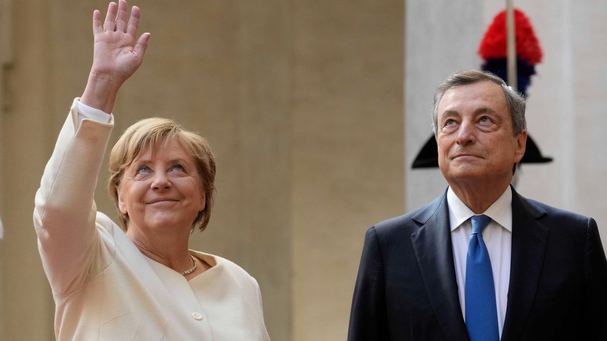 Financial Times: Angela Merkelt vagy Mario Draghit küldheti az Európai Unió, hogy a békéről tárgyaljon Putyinnal