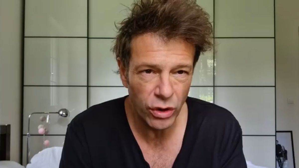 „Tizenöt éves koromban kezdtem el inni” – súlyos alkoholizmusáról vallott Till Attila