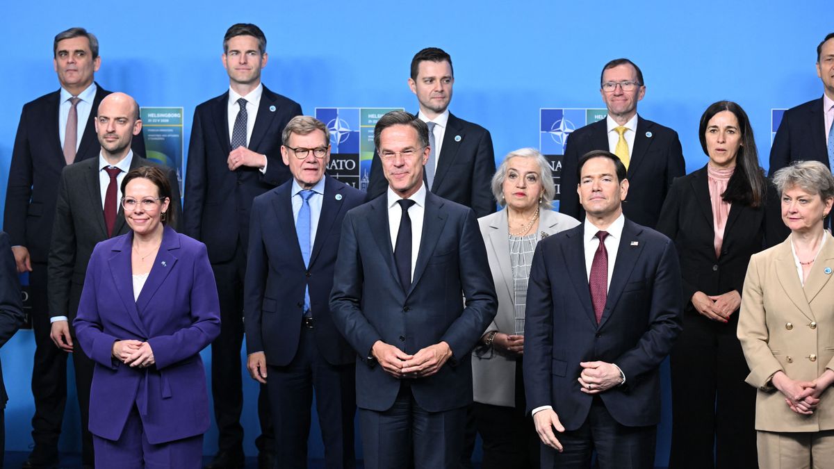 Mark Rutte újabb milliárdokat pumpált volna Ukrajnába, de több NATO-tag blokkolta a támogatást