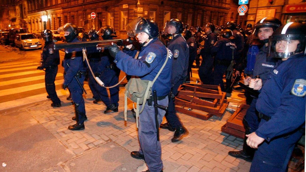 Magyar Péter államtitkára lett a 2006-os rendőrterror egyik meghatározó alakja