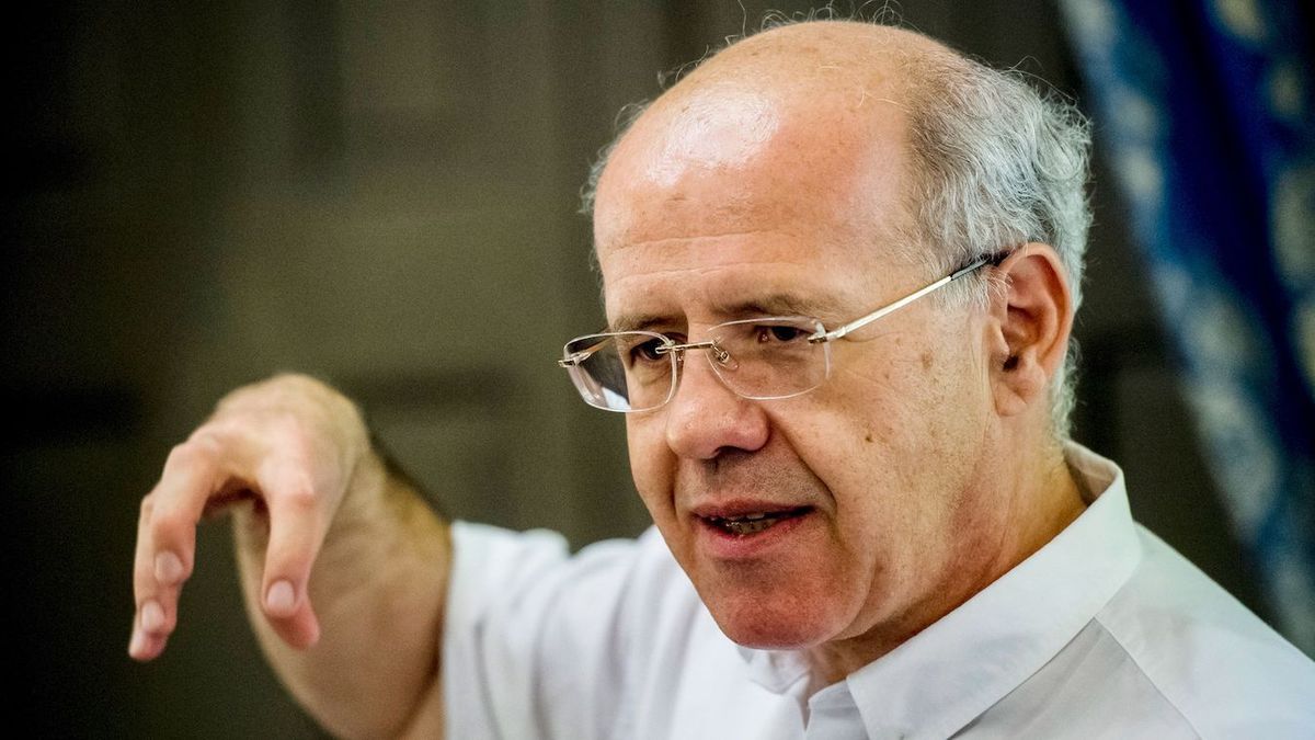 Figyelmeztetett Tölgyessy Péter: „Az igazságtétel rövid távon nem pénzt hoz, hanem visz” (VIDEÓ)