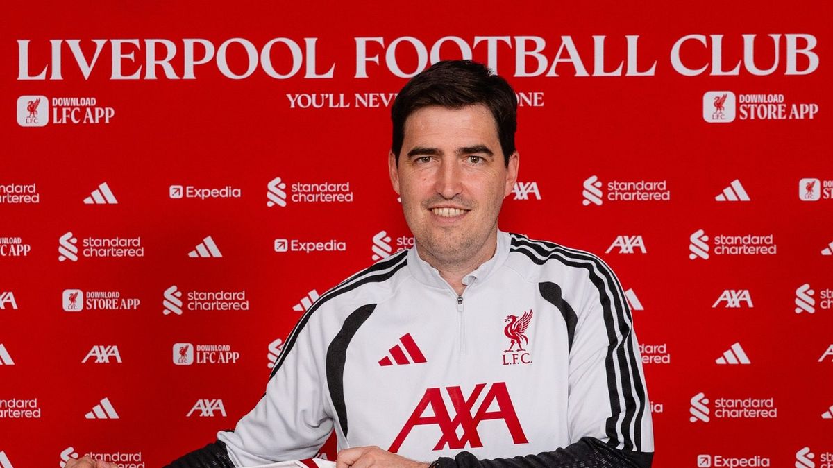 Hivatalos: aláírt Liverpoolban Szoboszlaiék új vezetőedzője
