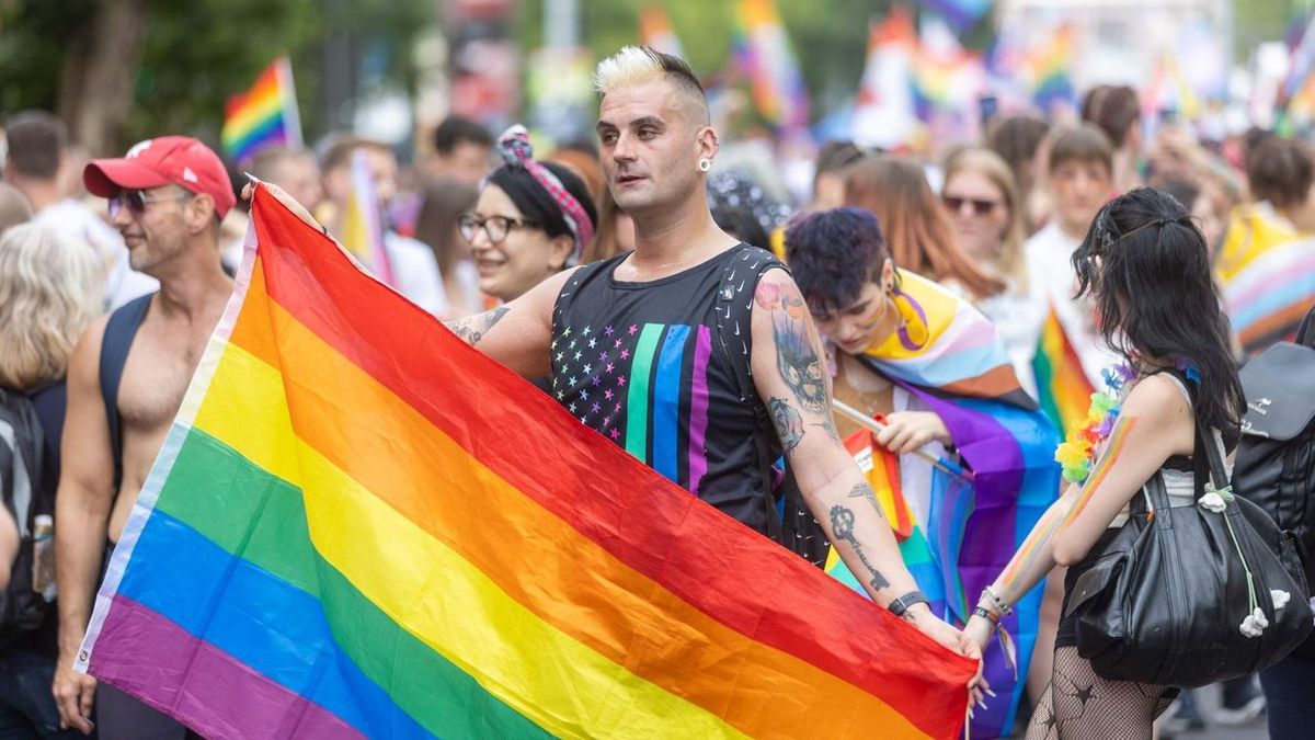 A Pride-ok ügyében ejtették a vádat.