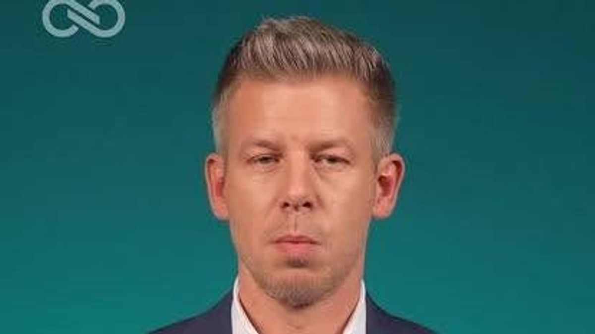 Magyar Péter egyetlen percre sem csendesedik el