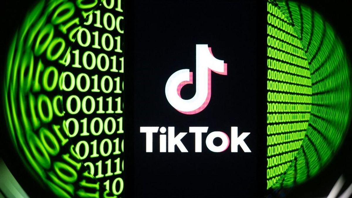 Lebuktak a népszerű TikTokkerek: megpróbálták kijátszani a törvényt, hogy ne kelljen adót fizetni