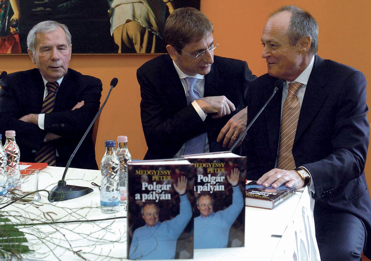 Horn Gyula; GyurcsŠny Ferenc; Medgyessy Pťter